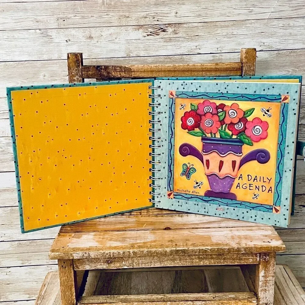 NWT Gorgeous Michelle Allen A DAILY AGENDA 52 weeks Hardcover undated planner
